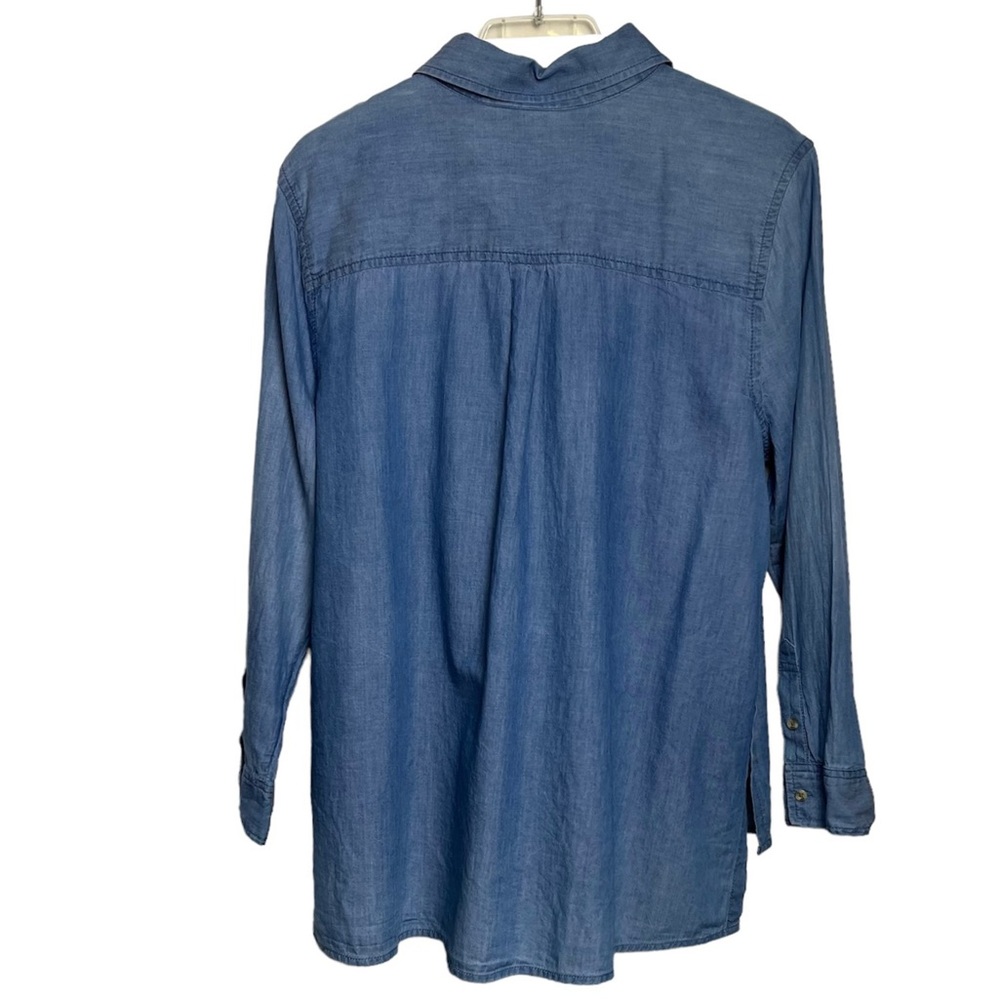 Melrose and Market Washed Denim Button-Up Shirt in Blue - Picture 2 of 9
